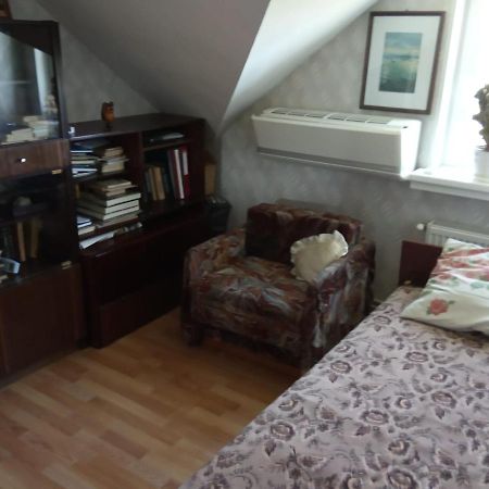 Apartment In Kauguri Jūrkalne Exterior foto